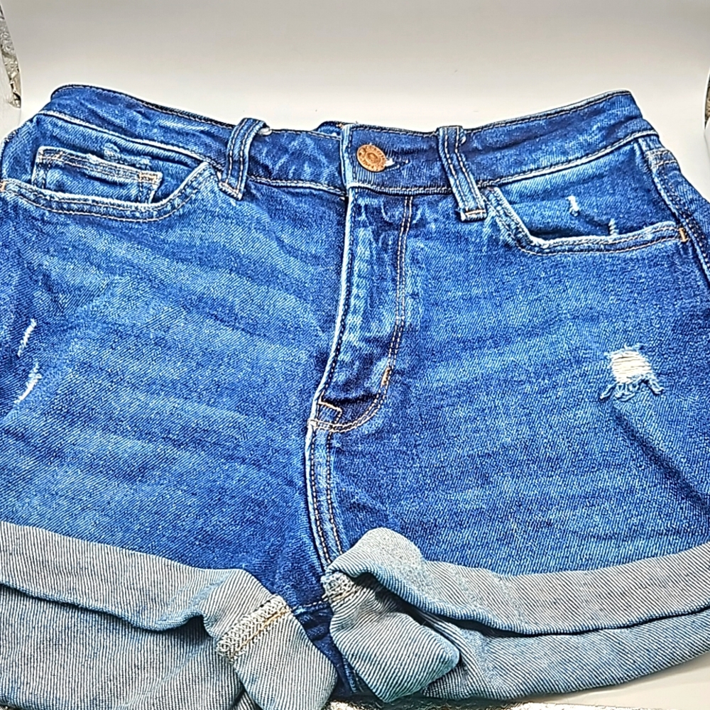 ARIZONA hi rise cuffed distressed shorts size 5
